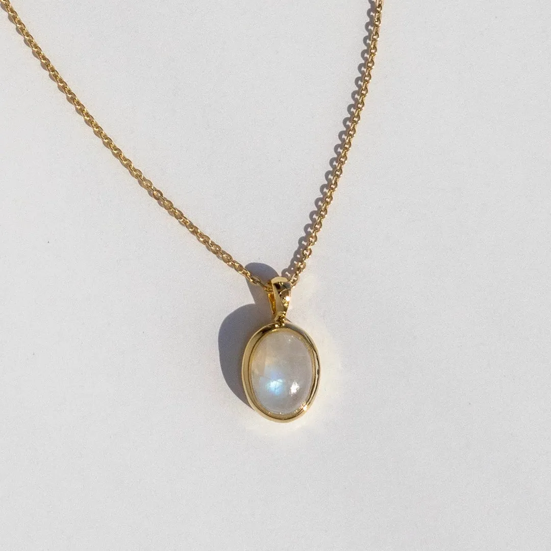 18K Gold Eve Moonstone Necklace