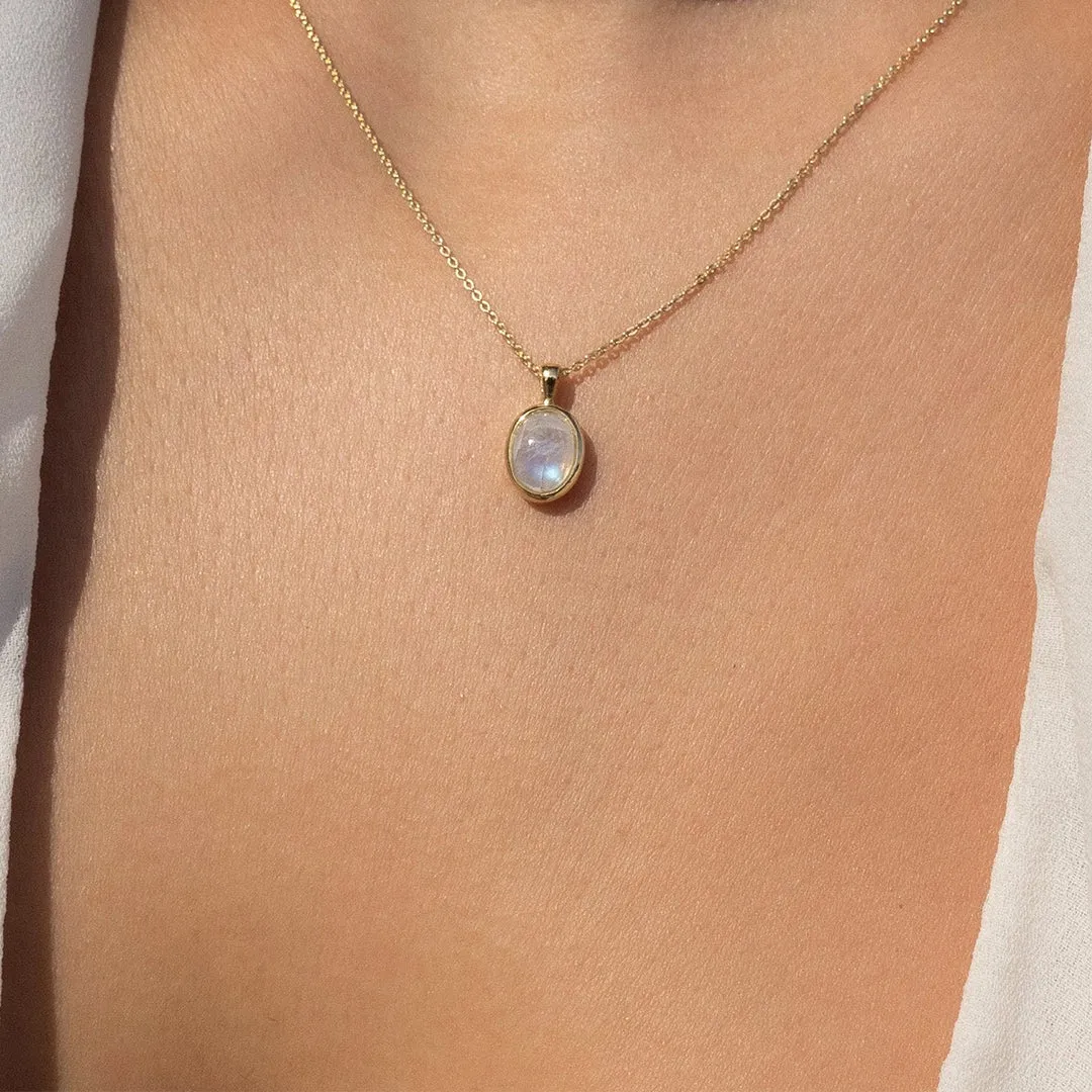 18K Gold Eve Moonstone Necklace