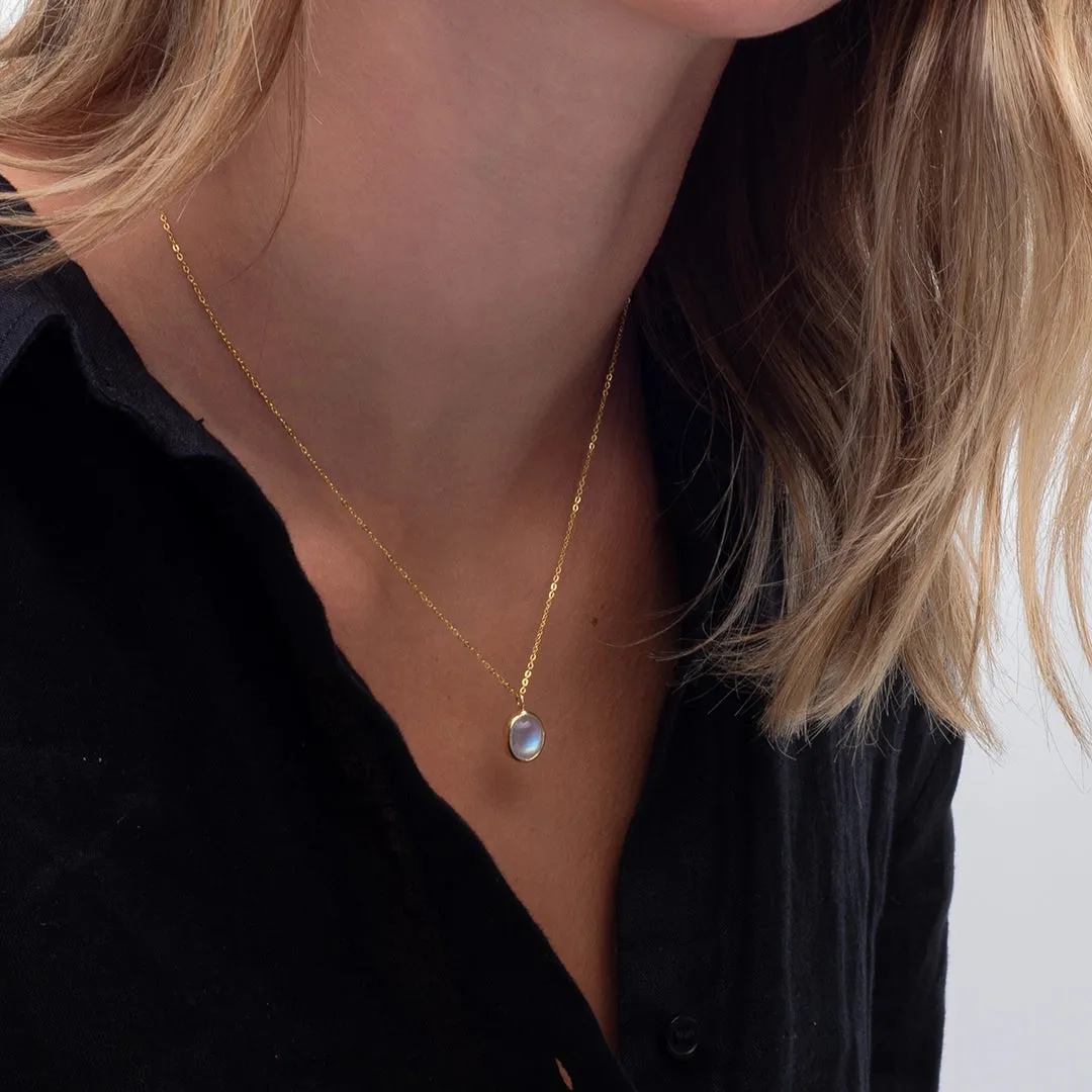 18K Gold Eve Moonstone Necklace