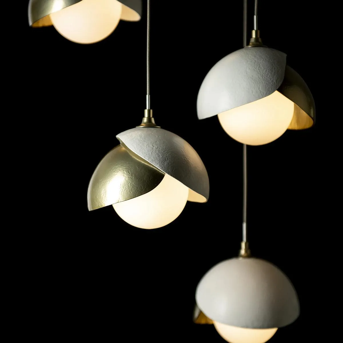 Brooklyn 16 in. 5 lights Long Pendant Light Modern Brass Finish