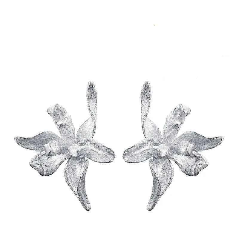 Elegant Iris Flower Stud Earrings