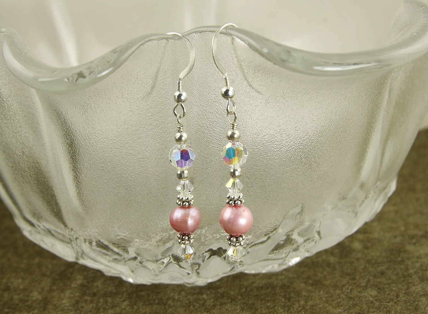 Elegant Pink Pearl Crystal Beaded Earrings