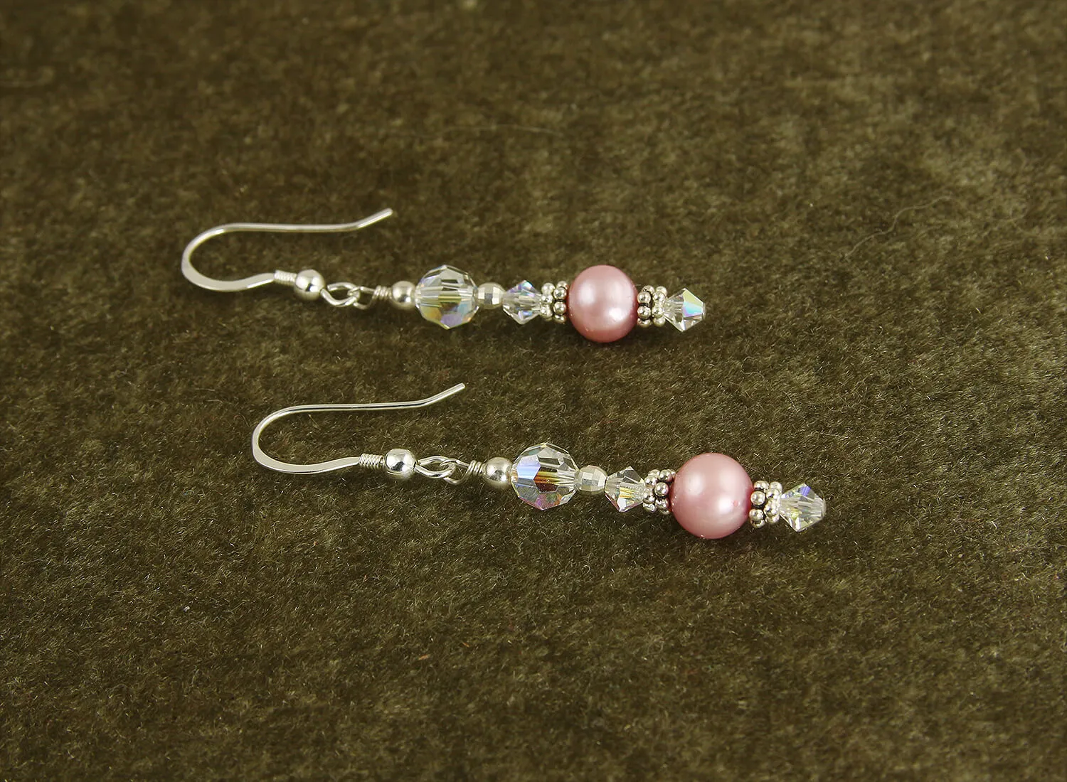 Elegant Pink Pearl Crystal Beaded Earrings