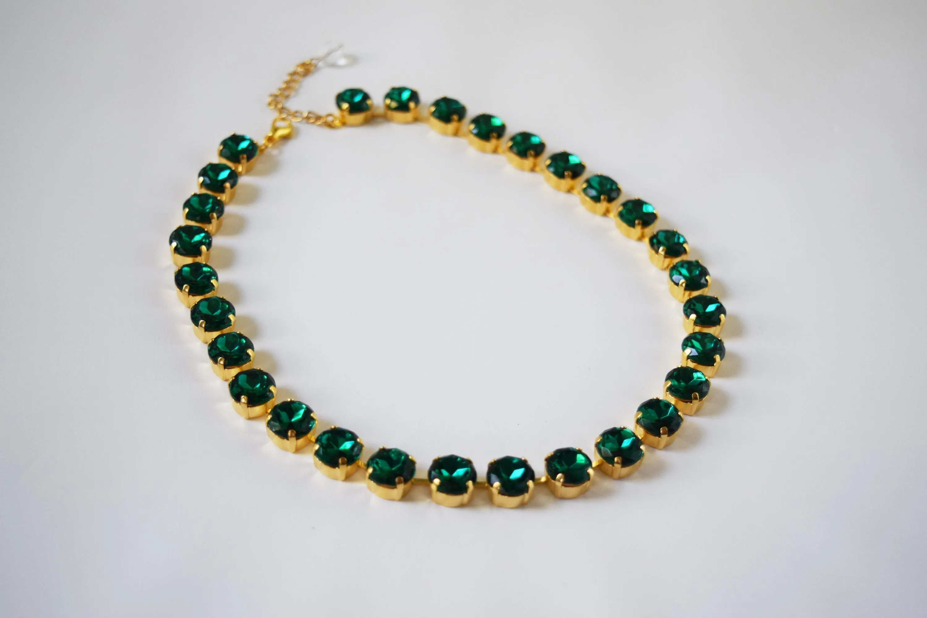 Emerald Green Paste Crystal Riviere Necklace - Small Round