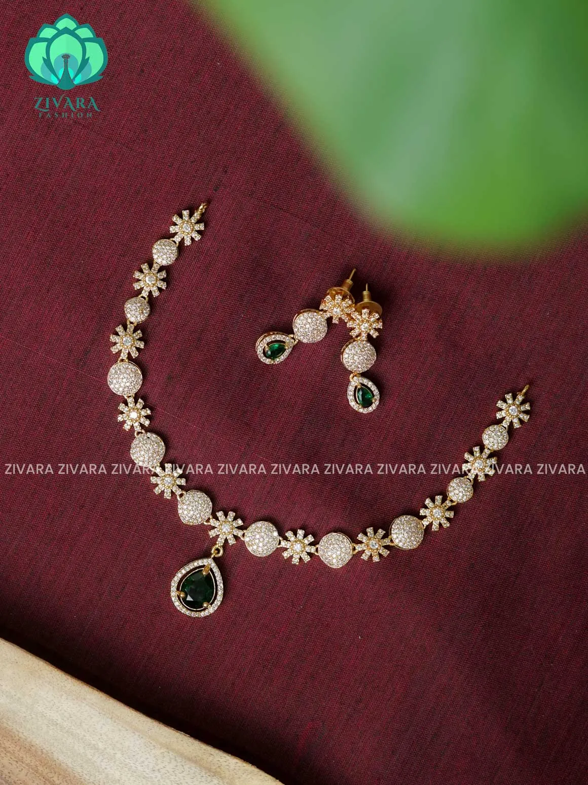 GREEN - TEAR PENDANT CIRCLE AND FLOWER STONE NECKWEAR - stylish and minimal elegant neckwear with earrings- Zivara Fashion