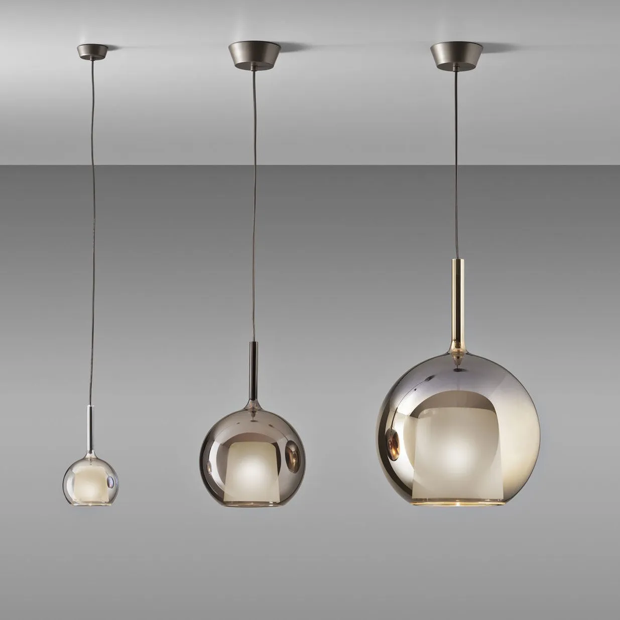 Penta Round Glass Pendant Light