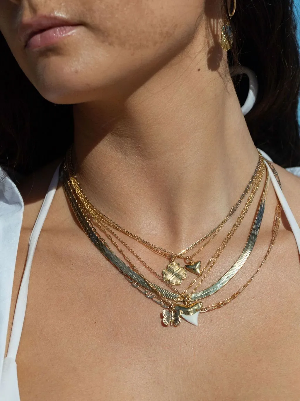 Petite Gold Shark Tooth Necklace - Mano Petite