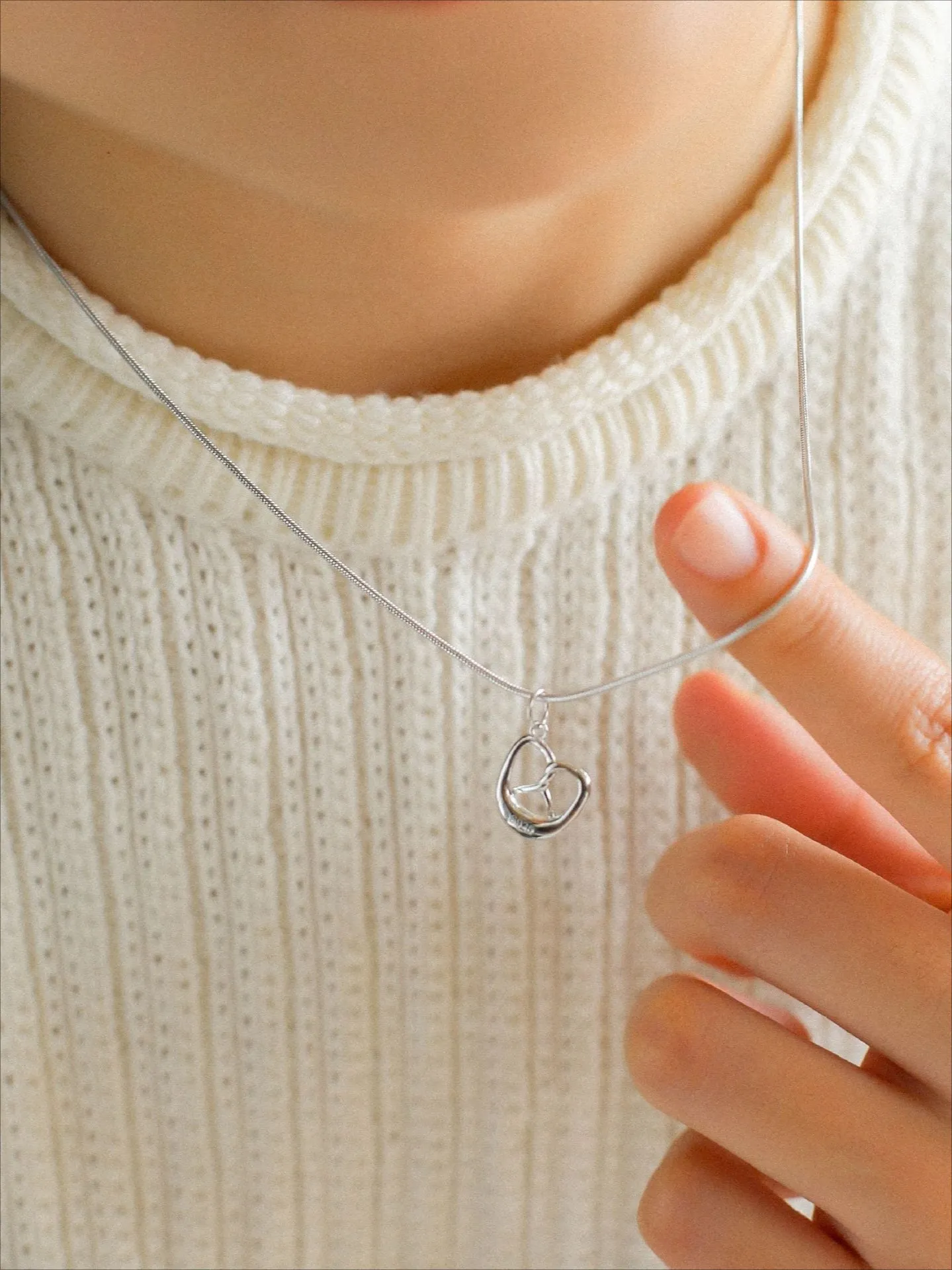 Simple Alkaline Water Bread Pendant Necklace