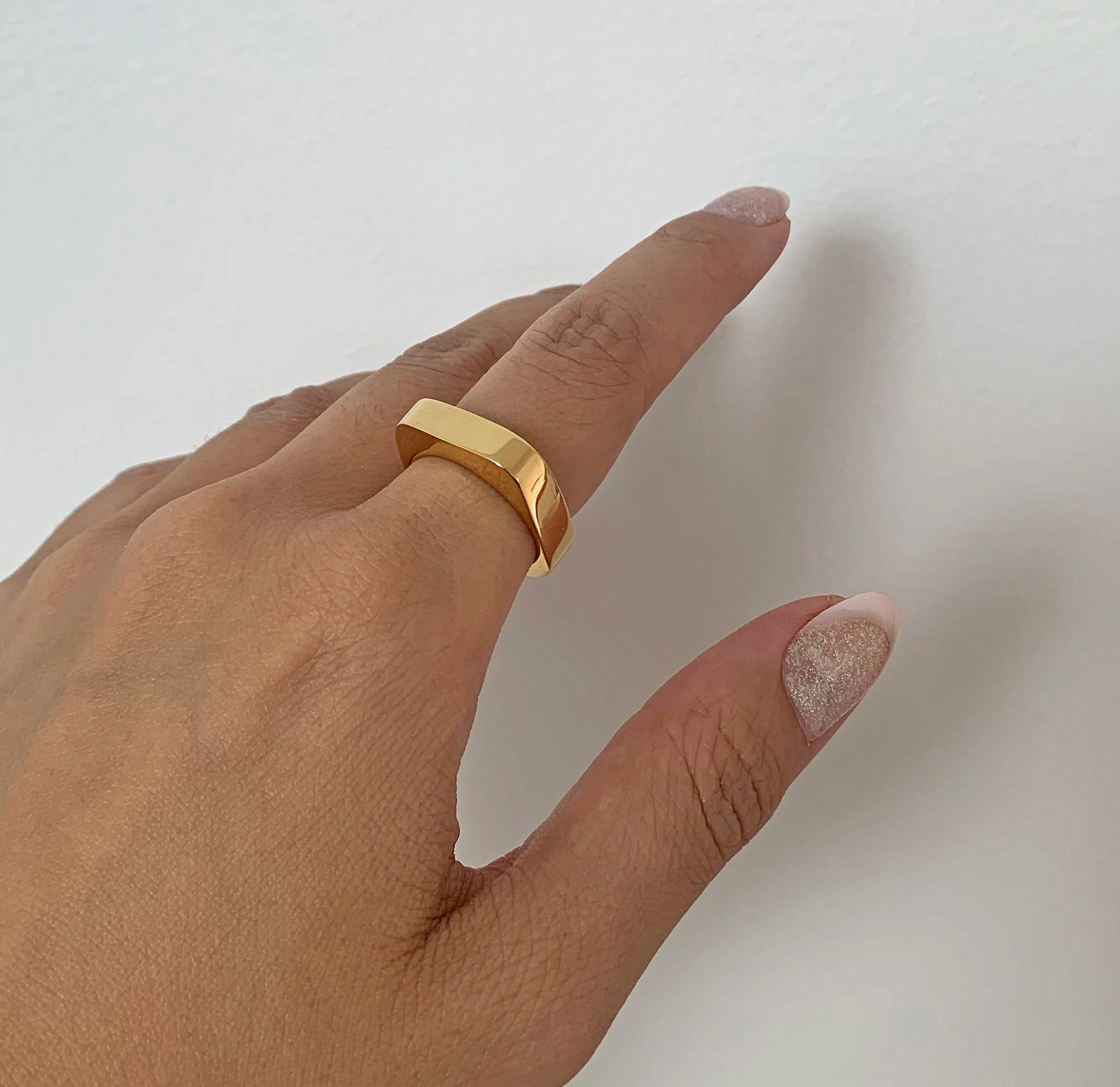 WHITNEY GOLD SQUARE RING